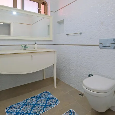 Belis&liya فتحية